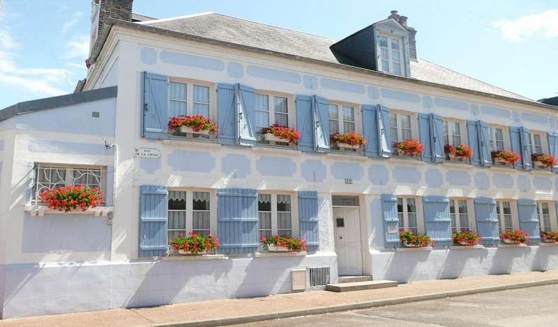 La Maison Bleue en Baie - Bed and Breakfast