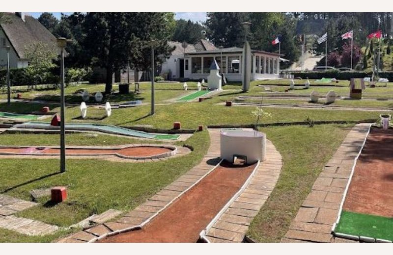 Mini-Golf La Salamandre