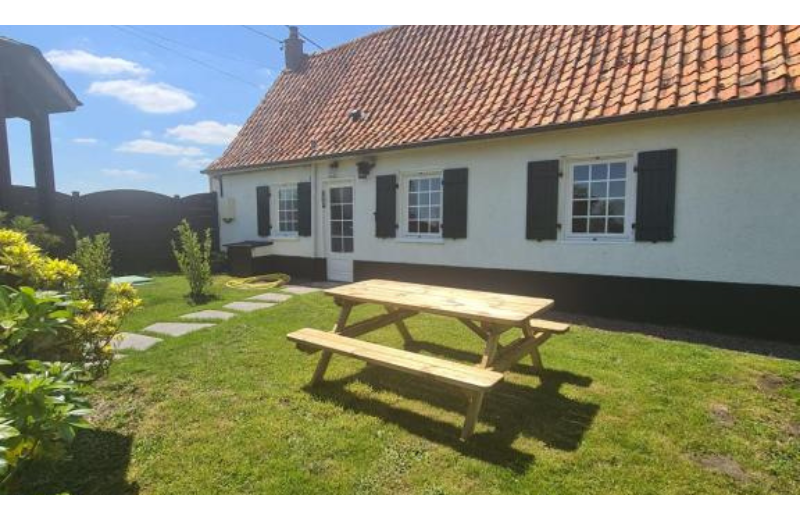 COTTAGE DE LA MAYE-LUCAS